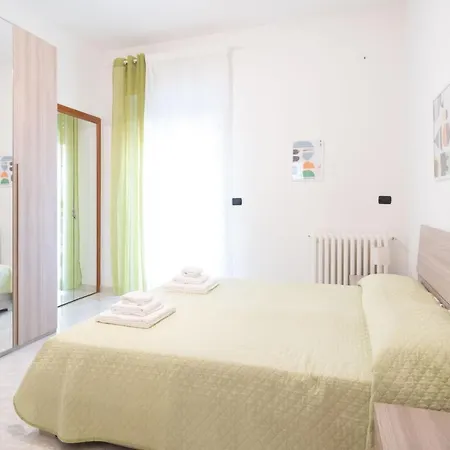 Cozy De Gasperi Apartment *